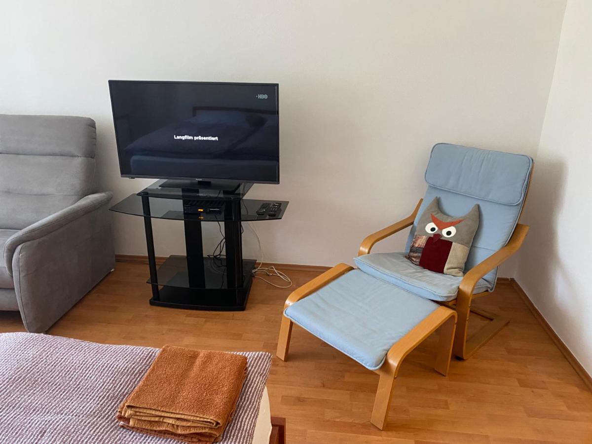 Vityesz Vendeghaz ** Apartment Chl'aba Bagian luar foto