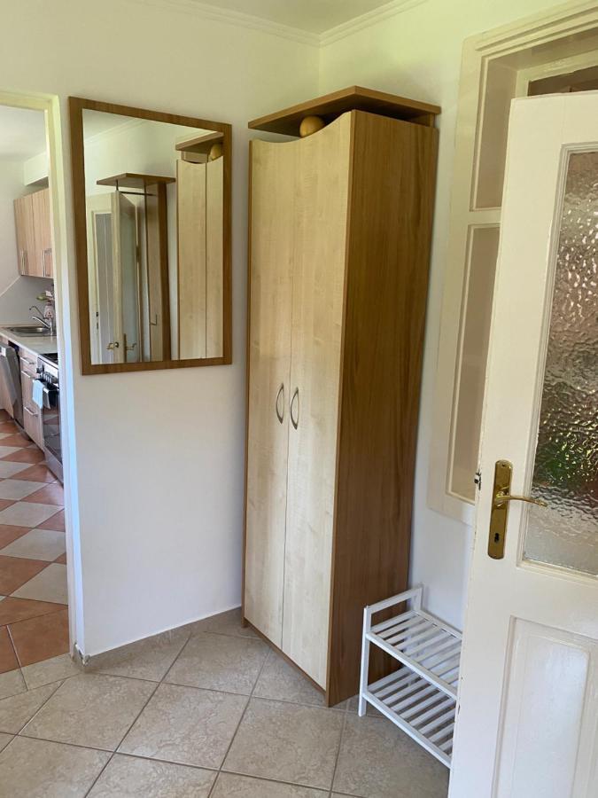 Vityesz Vendeghaz ** Apartment Chl'aba Bagian luar foto